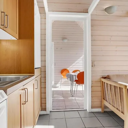 Holiday home Gorgeous In With Kitchen Hadsund