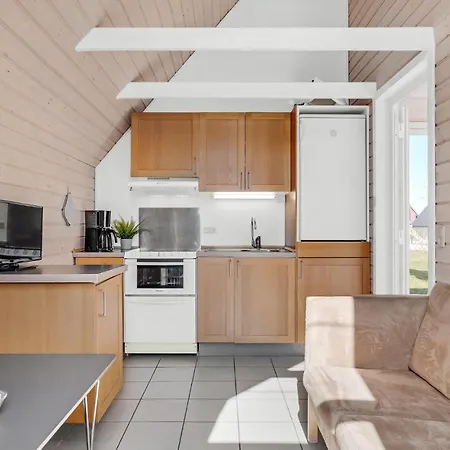 Holiday home Gorgeous In With Kitchen