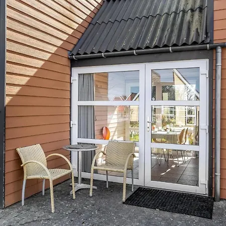 Gorgeous In With Kitchen