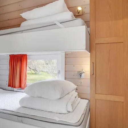 Holiday home Gorgeous In With Kitchen